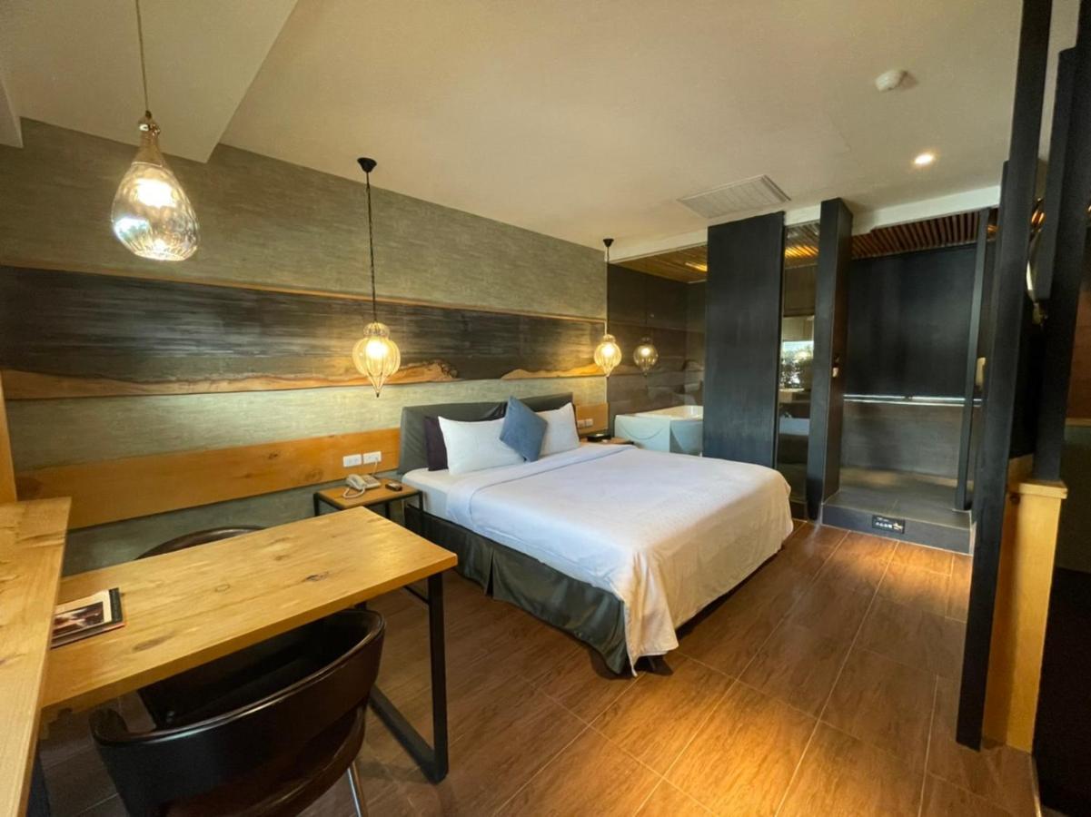 Roppongi Motel - Dalian Pingtung 외부 사진