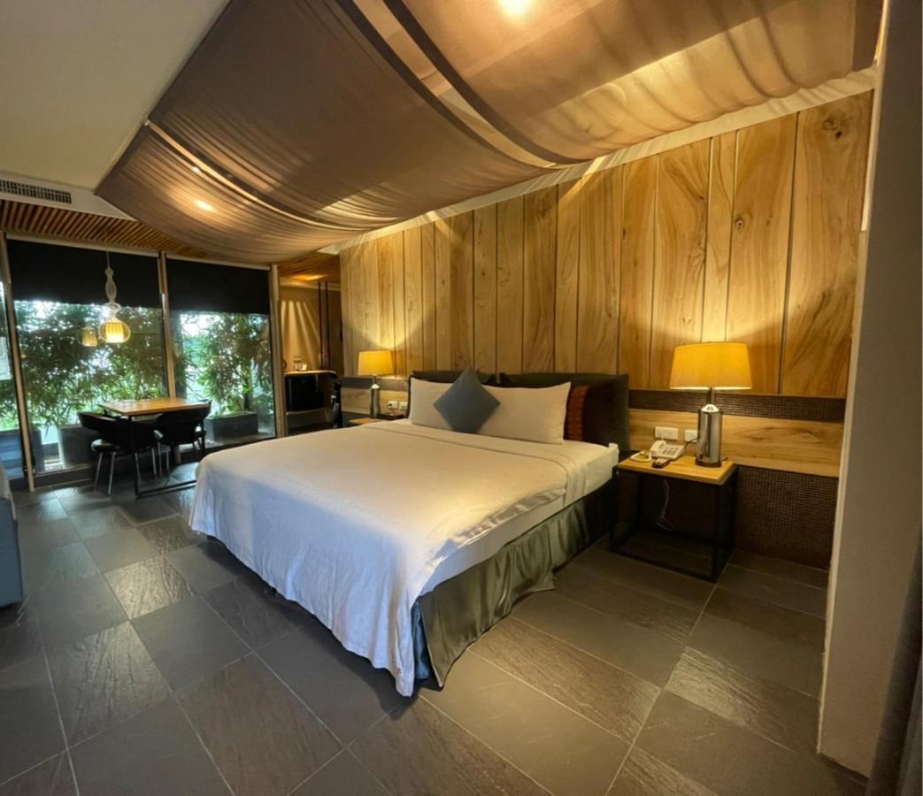 Roppongi Motel - Dalian Pingtung 외부 사진
